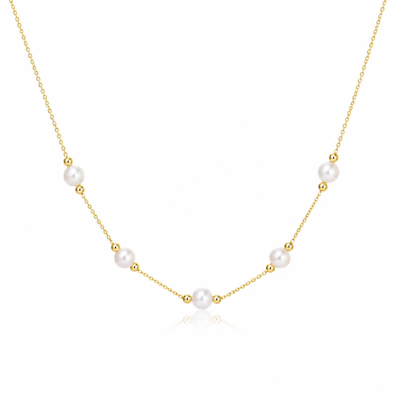 Silver chain with semi-precious stone