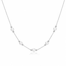 Silver chain with semi-precious stone