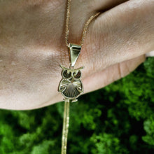 Gold pendant
