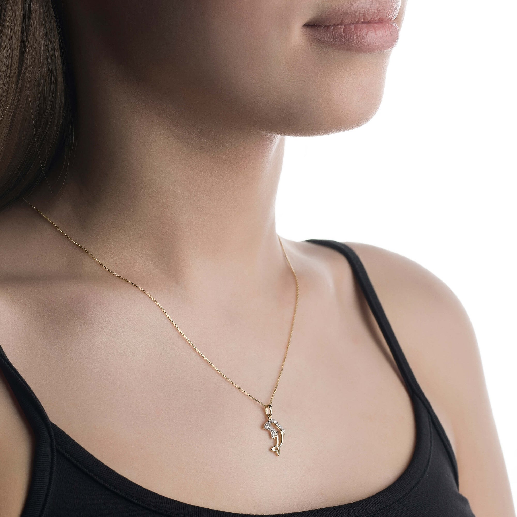 Gold pendant