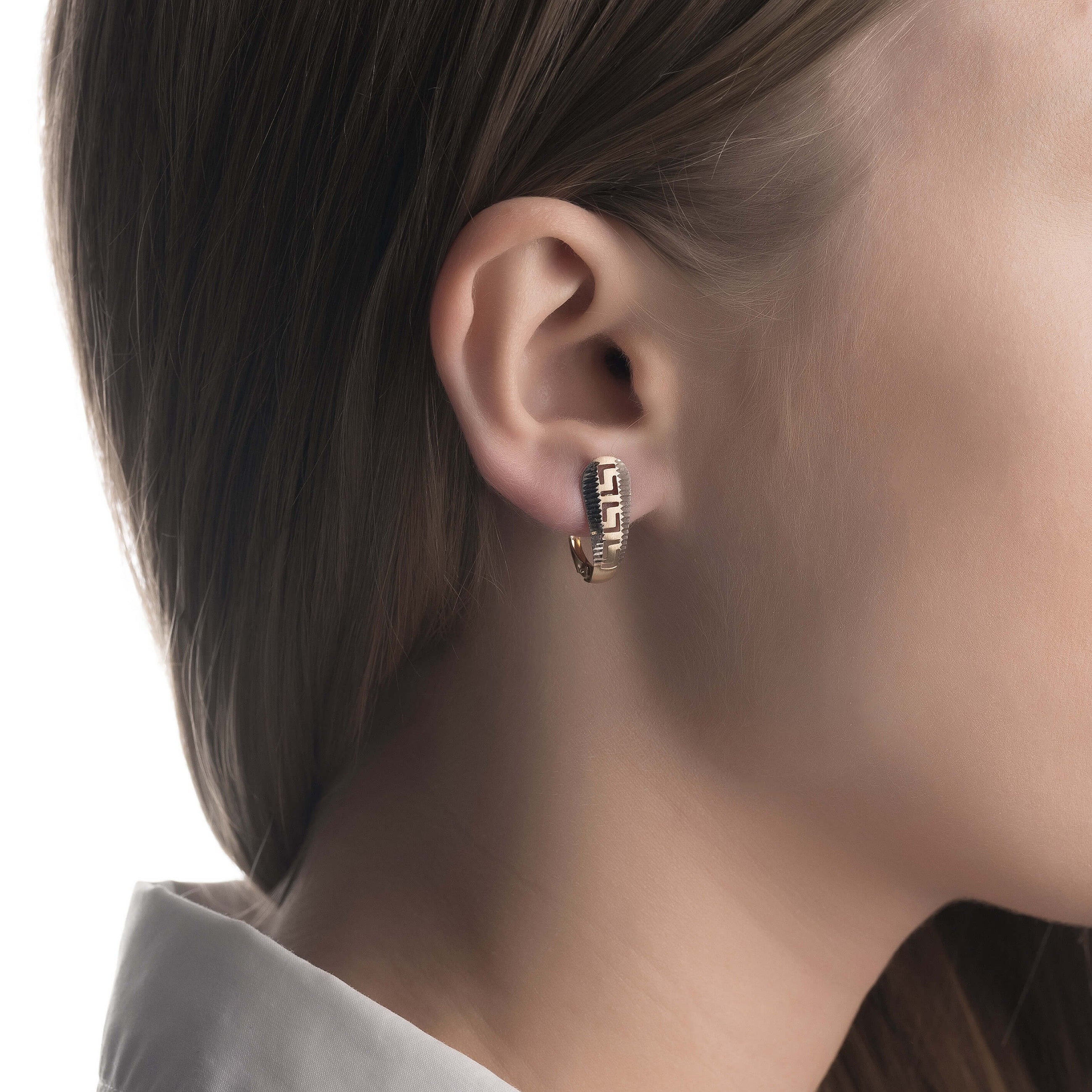 Gold earrings
