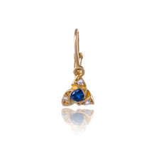 Gold earrings