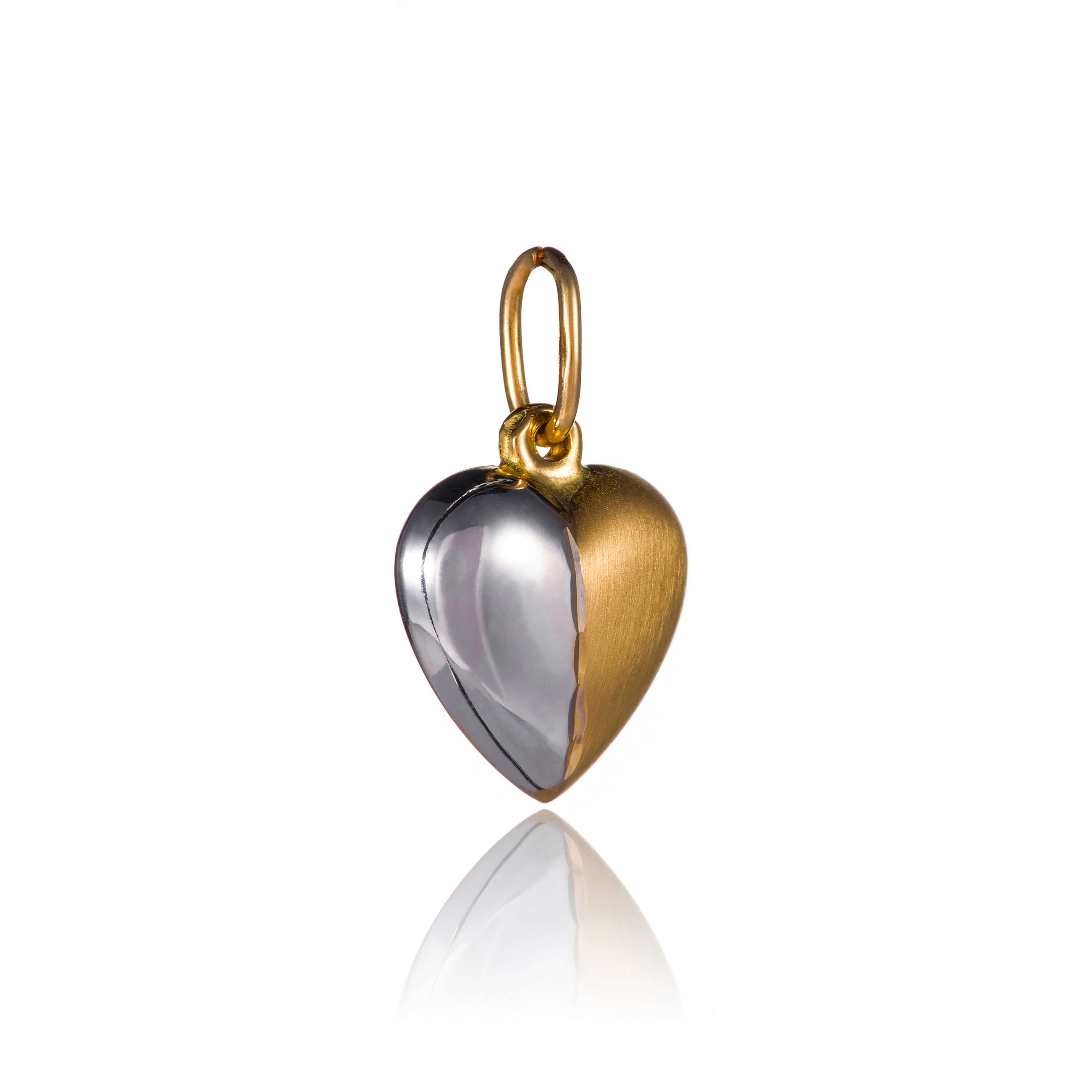 Gold pendant