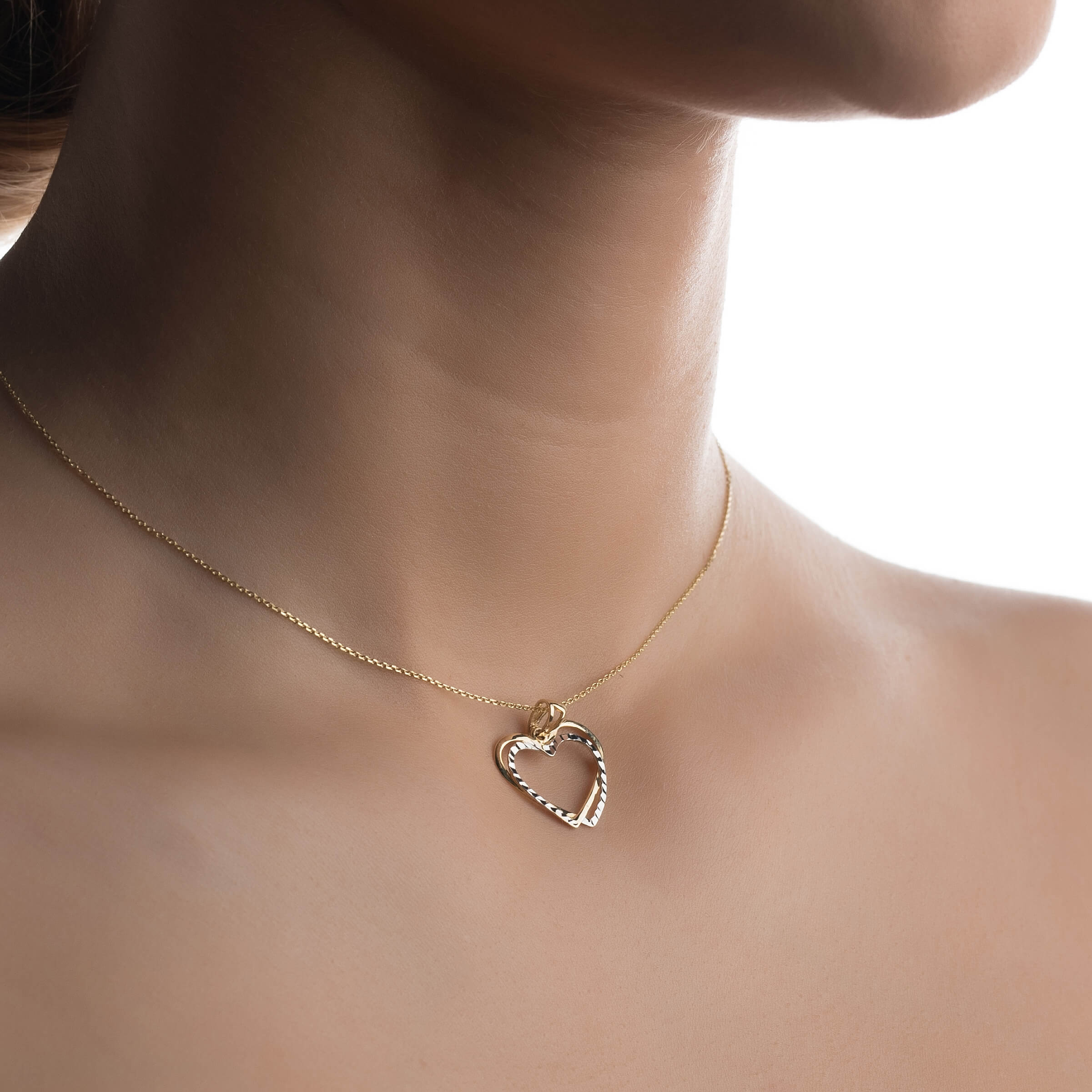 Gold pendant
