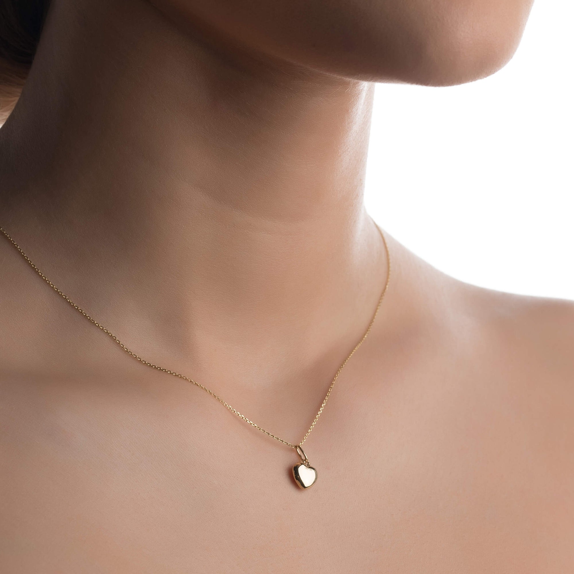 Gold pendant