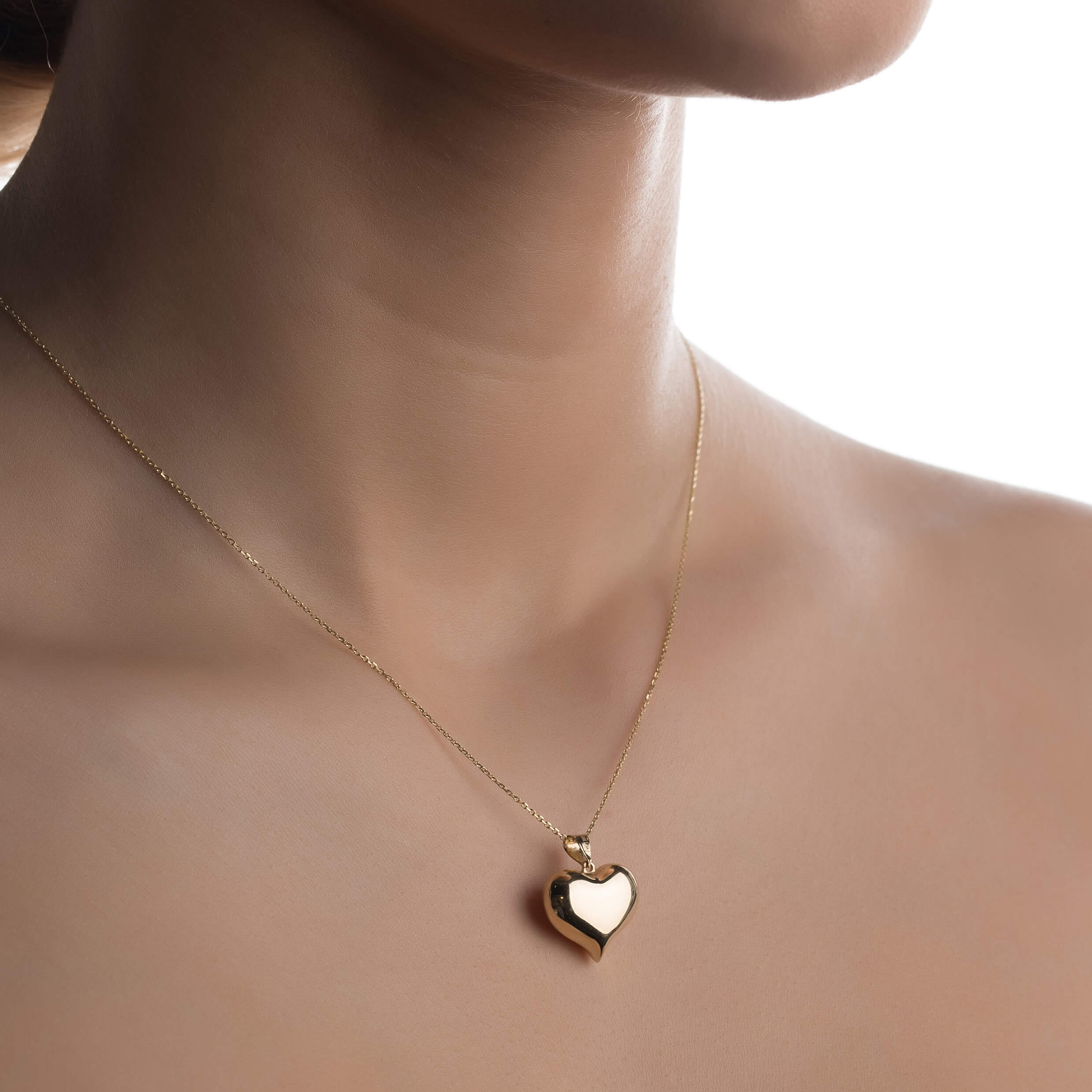 Gold pendant