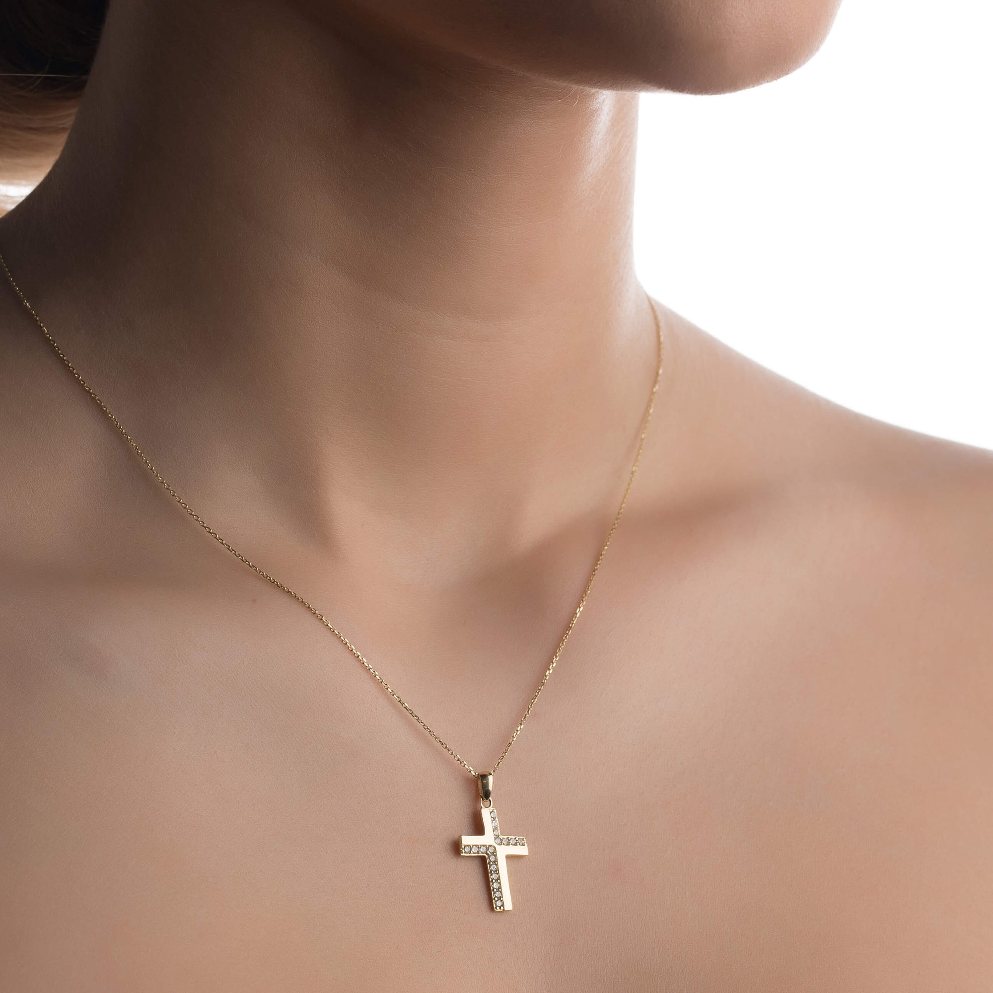 Gold pendant