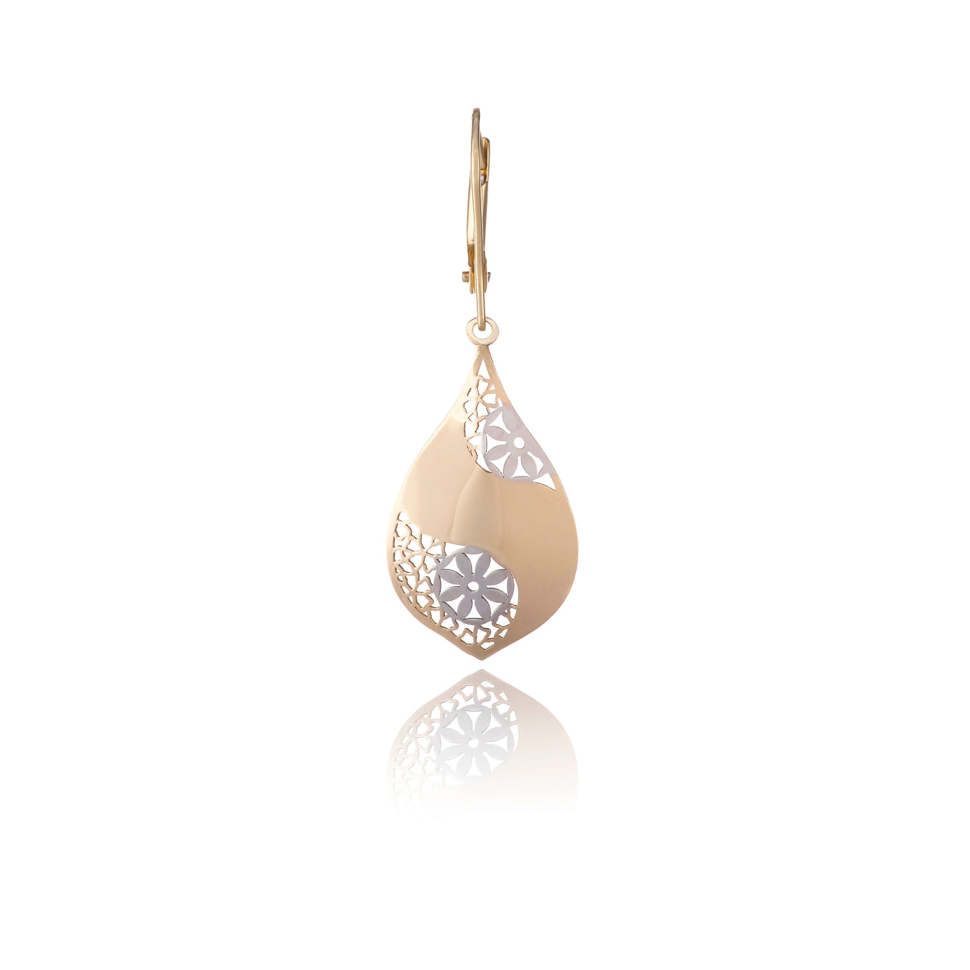 Gold earrings